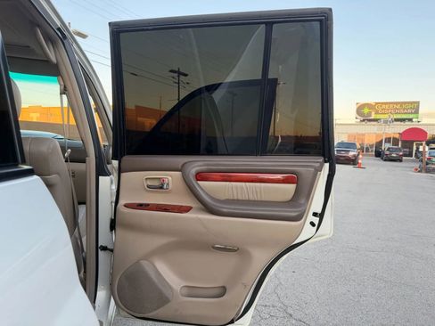 Used 2000 Lexus LX 470 4WD image 13