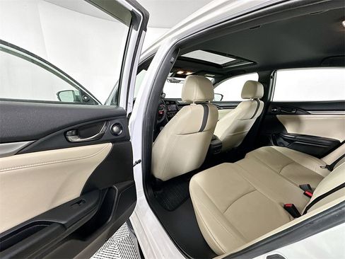 Used 2020 Honda Civic Sport Touring image 17
