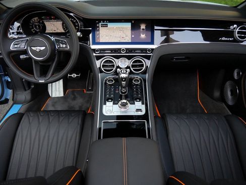 Used 2026 Bentley Continental GT Azure AWD/4WD image 4