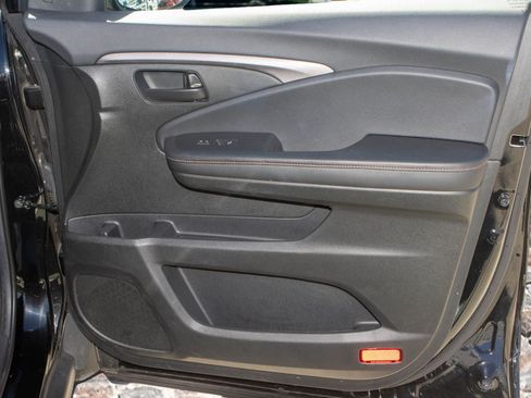 Used 2023 Honda Passport TrailSport image 22