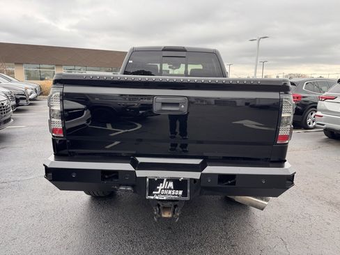 Used 2015 GMC Sierra 2500 Denali w/ Duramax Plus Package image 4
