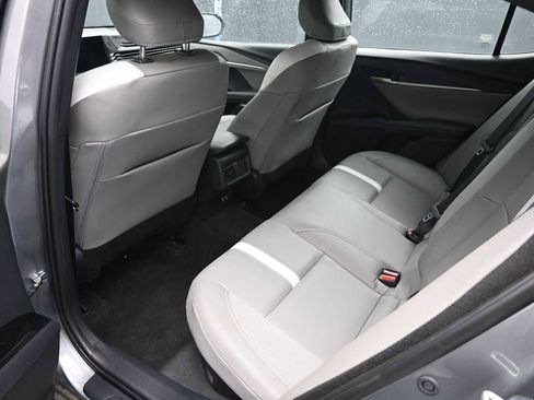 Used 2025 Toyota Camry SE FWD image 8