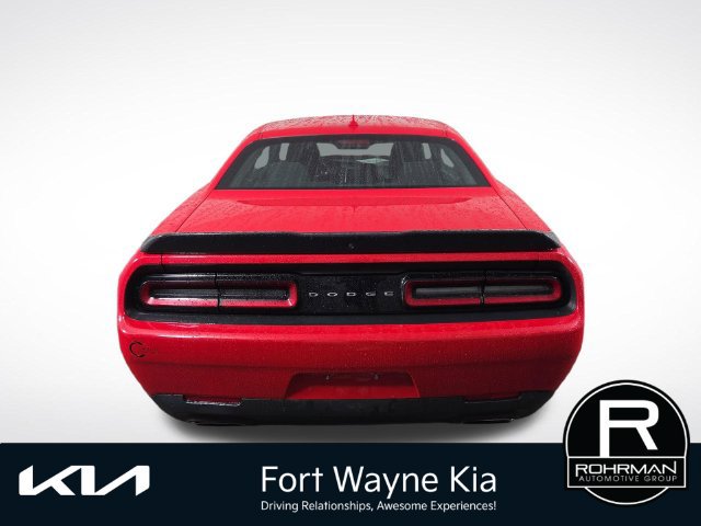 Used 2023 Dodge Challenger R/T RWD image 9