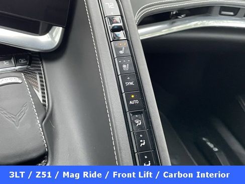 Used 2020 Chevrolet Corvette Stingray Premium Cpe w/ 3LT Preferred Equipment Group image 30