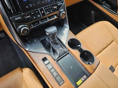 Used 2022 Lexus LX 600 4WD w/ Interior Upgrade Package image 24