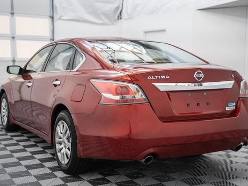 Used 2014 Nissan Altima 2.5 S FWD image 6