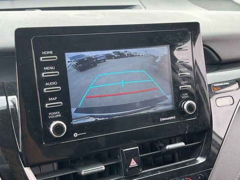 Used 2022 Toyota Camry SE w/ TRD Appearance Package (TMS) FWD image 11