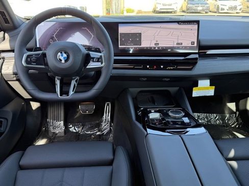 New 2026 BMW 530i w/ M Sport Package image 25