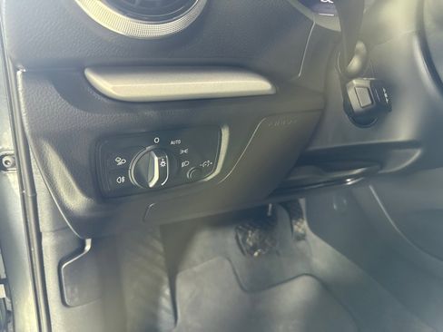 Used 2018 Audi A3 2.0T Premium image 16