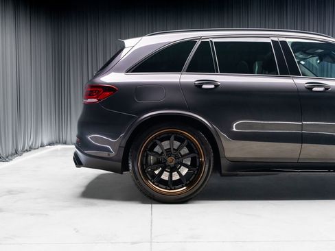 Used 2020 Mercedes-Benz GLC 63 AMG 4MATIC image 28