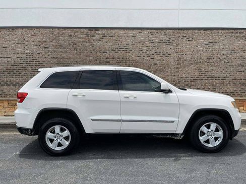 Used 2012 Jeep Grand Cherokee Laredo RWD image 6