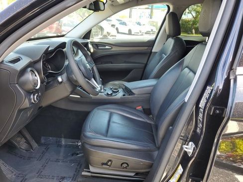 Used 2018 Alfa Romeo Stelvio Ti image 16