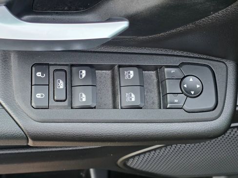 New 2026 RAM 1500 Express image 13