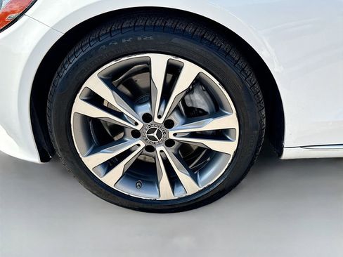 Used 2019 Mercedes-Benz C 300 Sedan w/ Premium Package image 41