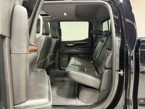 Certified 2023 GMC Sierra 1500 Denali w/ Technology Package AWD/4WD image 10