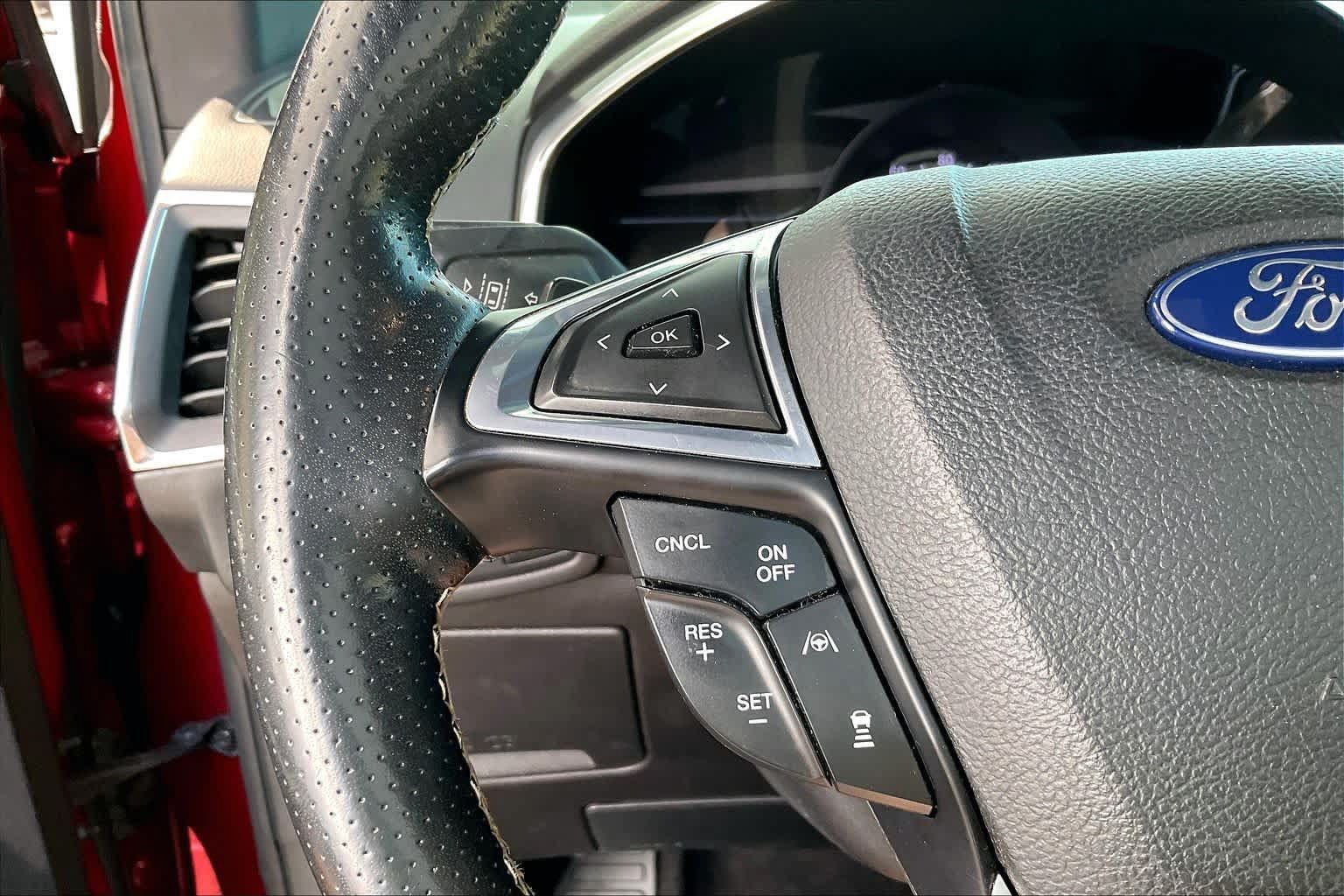 Used 2019 Ford Edge ST w/ Equipment Group 401A AWD/4WD image 23