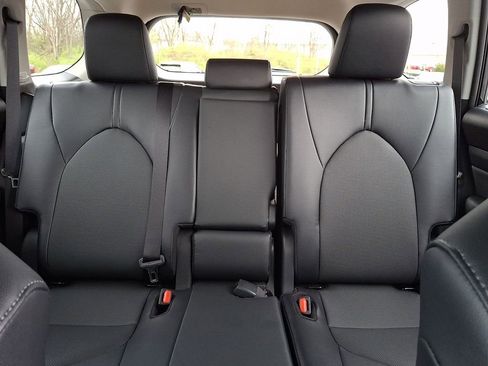 New 2026 Toyota Grand Highlander XLE image 14