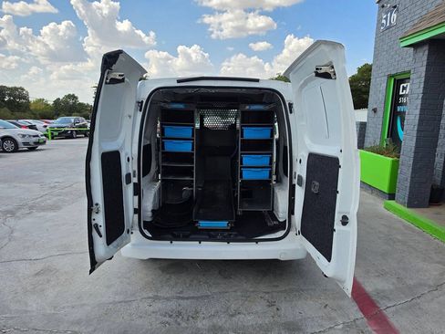 Used 2017 Nissan NV200 SV w/ Technology Package FWD image 28