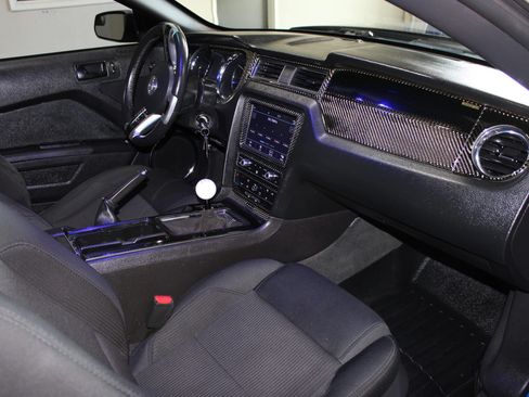 Used 2014 Ford Mustang GT RWD image 29