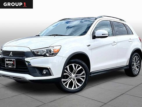 Used 2017 Mitsubishi Outlander Sport GT image 1