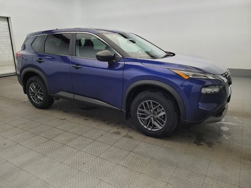 Used 2023 Nissan Rogue S AWD/4WD image 11