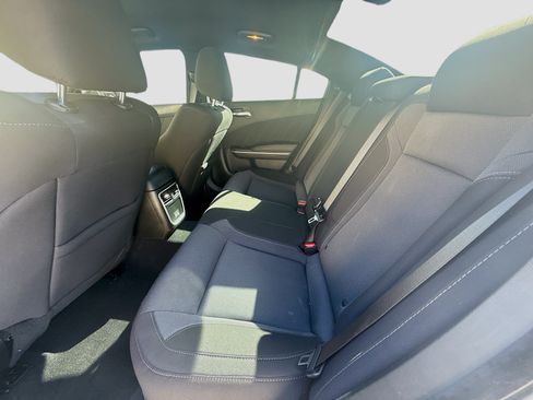 Used 2022 Dodge Charger SXT RWD image 21
