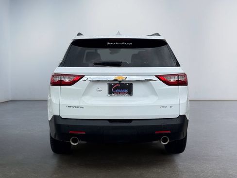 Used 2020 Chevrolet Traverse LT w/ LPO, Floor Liner Package AWD/4WD image 6