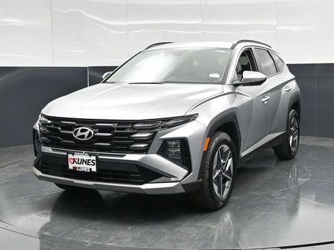 Used 2025 Hyundai Tucson SEL AWD/4WD image 7