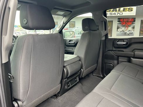 Used 2021 Chevrolet Silverado 1500 Custom Trail Boss w/ LPO, Dark Essentials Package AWD/4WD image 15