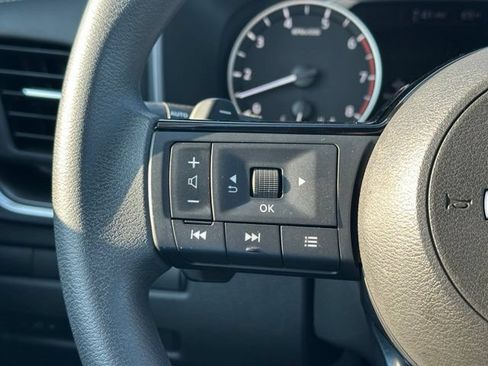 Certified 2023 Nissan Rogue SV AWD/4WD image 38