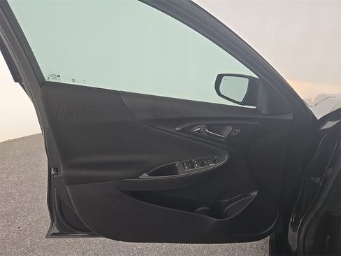 Used 2025 Chevrolet Malibu RS image 26