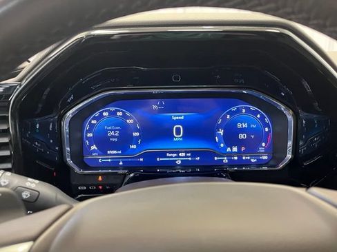 Used 2023 Chevrolet Silverado 1500 LT AWD/4WD image 21