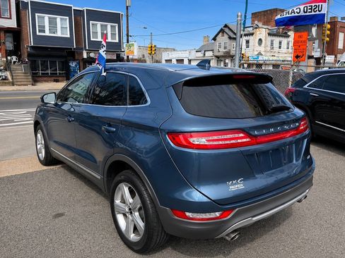 Used 2018 Lincoln MKC Premiere FWD image 3