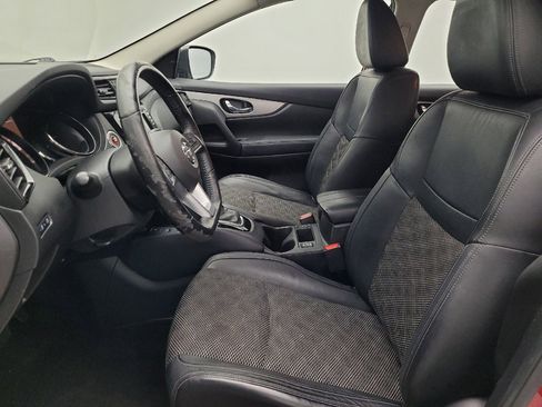 Used 2020 Nissan Rogue Sport SV w/ Technology Package image 17