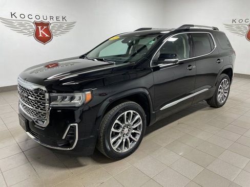 Used 2022 GMC Acadia Denali w/ GMC Pro Grade Package AWD/4WD image 3