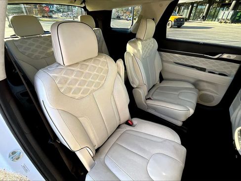 Used 2020 Hyundai Palisade Limited image 19
