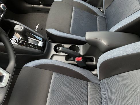 New 2025 Nissan Versa SV w/ Trunk Package image 12