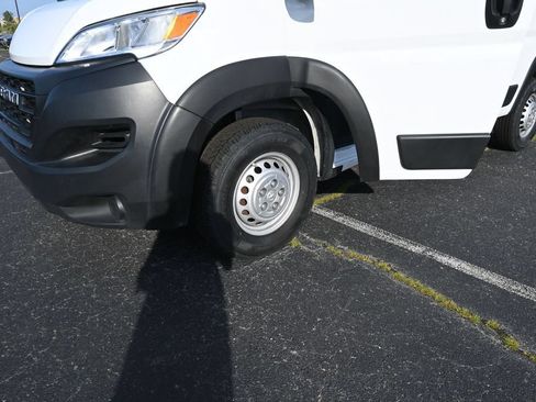 Used 2023 RAM ProMaster 2500 FWD image 30