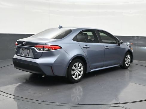 Used 2024 Toyota Corolla LE FWD image 5