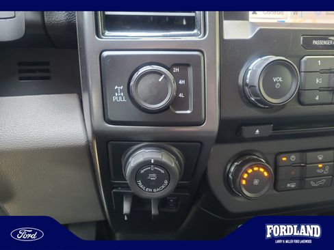 Used 2018 Ford F150 XLT w/ Equipment Group 302A Luxury AWD/4WD image 33