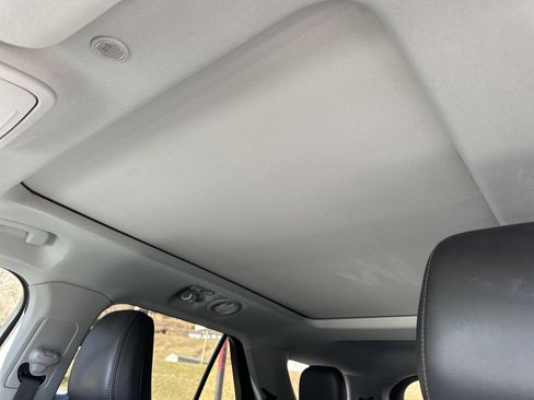 Used 2023 Ford Explorer XLT w/ Equipment Group 202A image 16