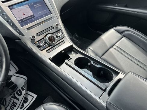 Used 2020 Lincoln MKZ w/ Convenience Package FWD image 24