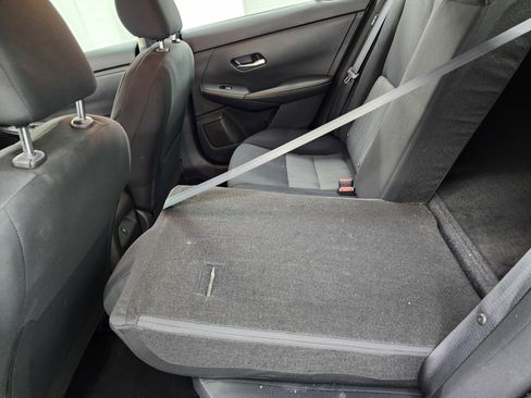 Used 2023 Nissan Sentra SV image 35