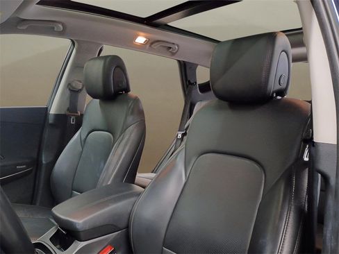 Used 2017 Hyundai Santa Fe Sport w/ 2.0T Ultimate Tech Package 05 image 20