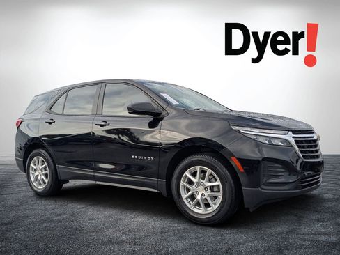 Certified 2024 Chevrolet Equinox LS w/ Driver Confidence II Package FWD image 1