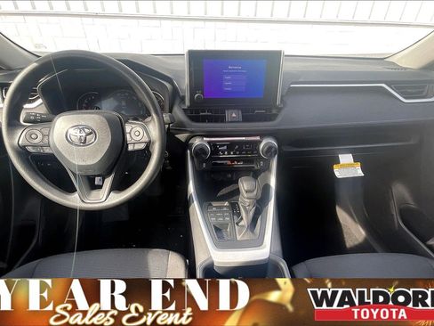 New 2025 Toyota RAV4 LE image 6