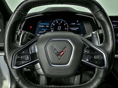 Used 2021 Chevrolet Corvette Stingray Coupe w/ 1LT RWD image 22