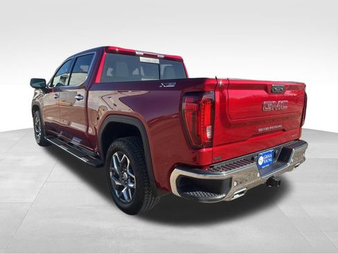 Used 2026 GMC Sierra 1500 SLT AWD/4WD image 5