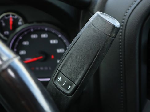 Used 2021 Chevrolet Silverado 1500 LT image 15