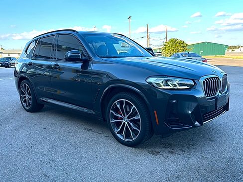 Used 2022 BMW X3 xDrive30i w/ M Sport Package 2 AWD/4WD image 3